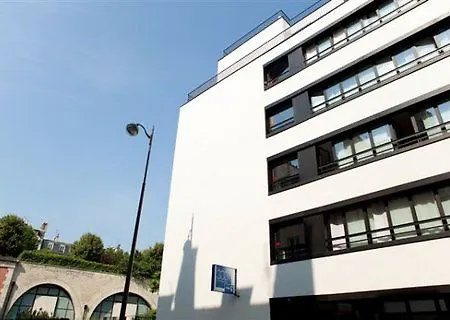 Adagio Access Bastille Aparthotel