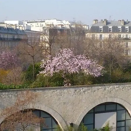 Adagio Access Bastille Aparthotel