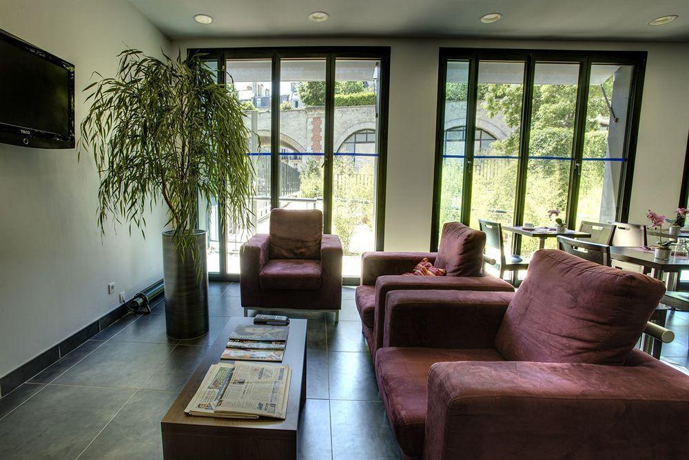 Adagio Access Bastille Aparthotel 3*