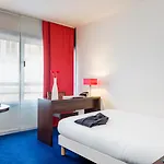 Adagio Access Bastille Aparthotel 3*