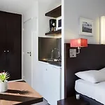 Aparthotel Adagio Access Bastille 3*